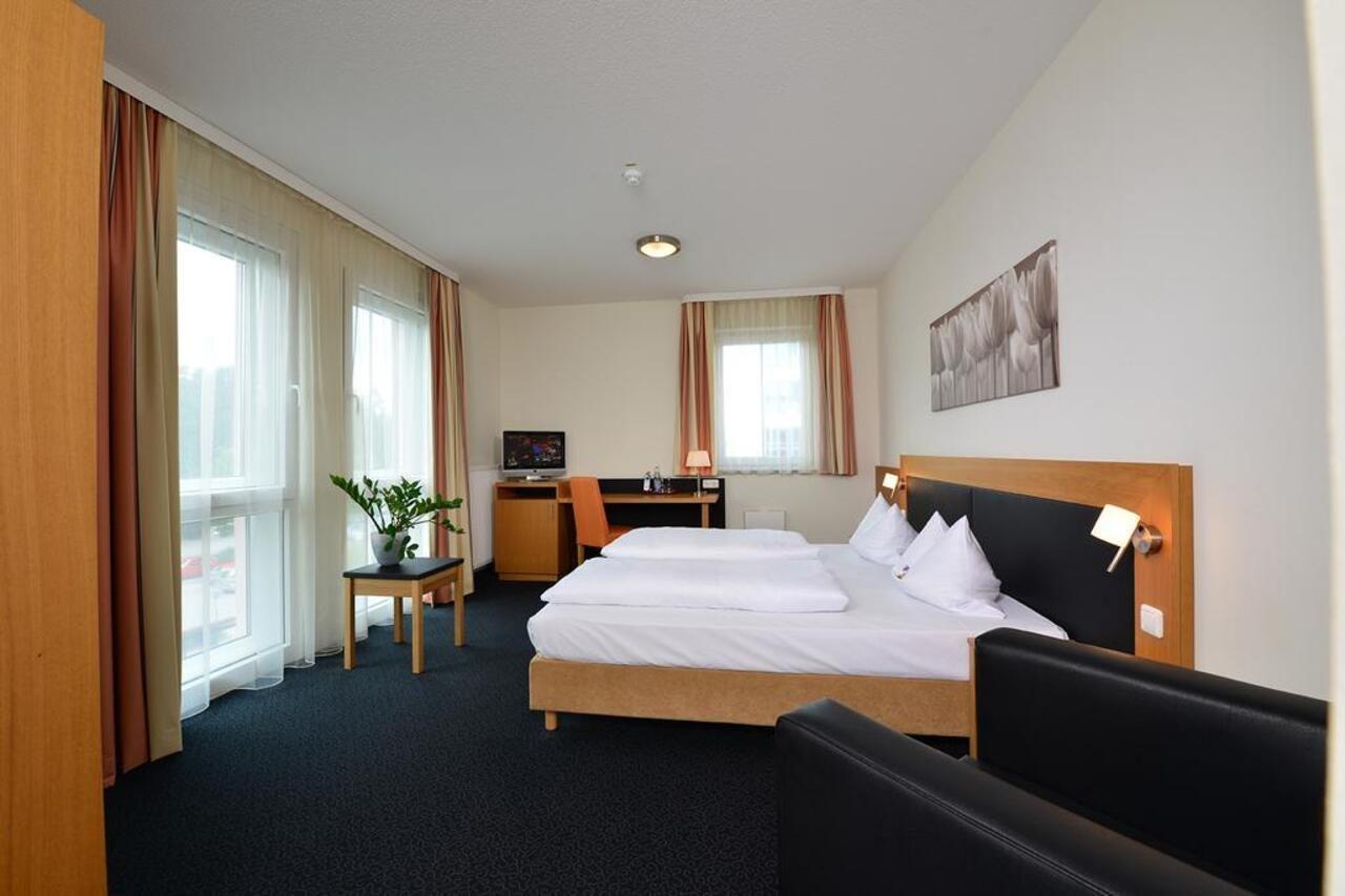 Arthotel Ana Gallery Vaterstetten Kültér fotó